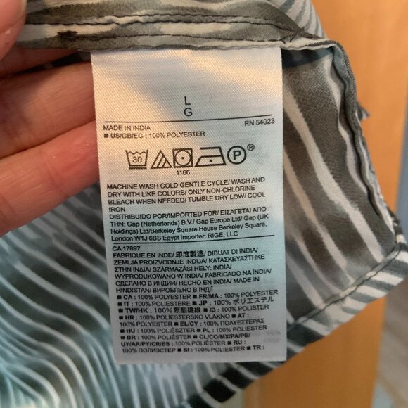 Banana Republic Tank - Picture 4 of 5